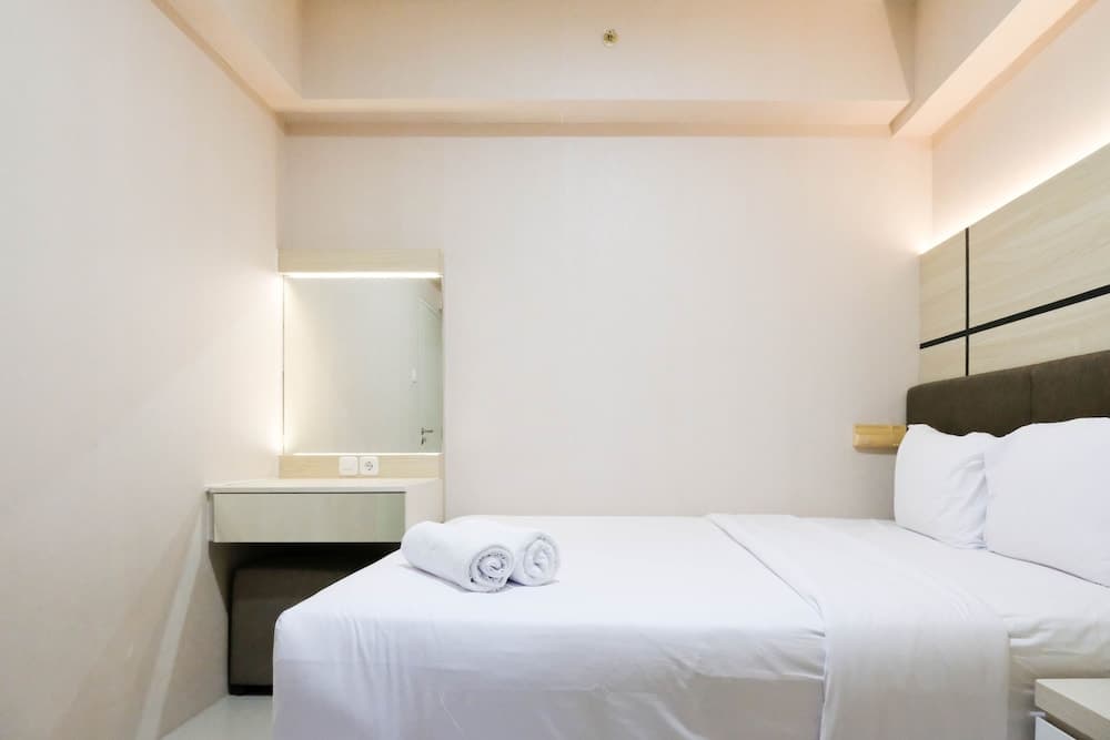 Spacious 2Br Apartment With Access Mall At Tanglin Supermall Mansion