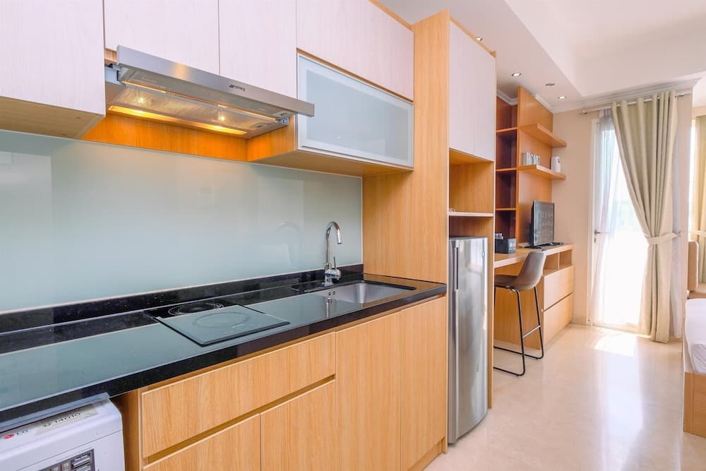 Comfortable And Fully Furnished Studio At Menteng Park Apartment