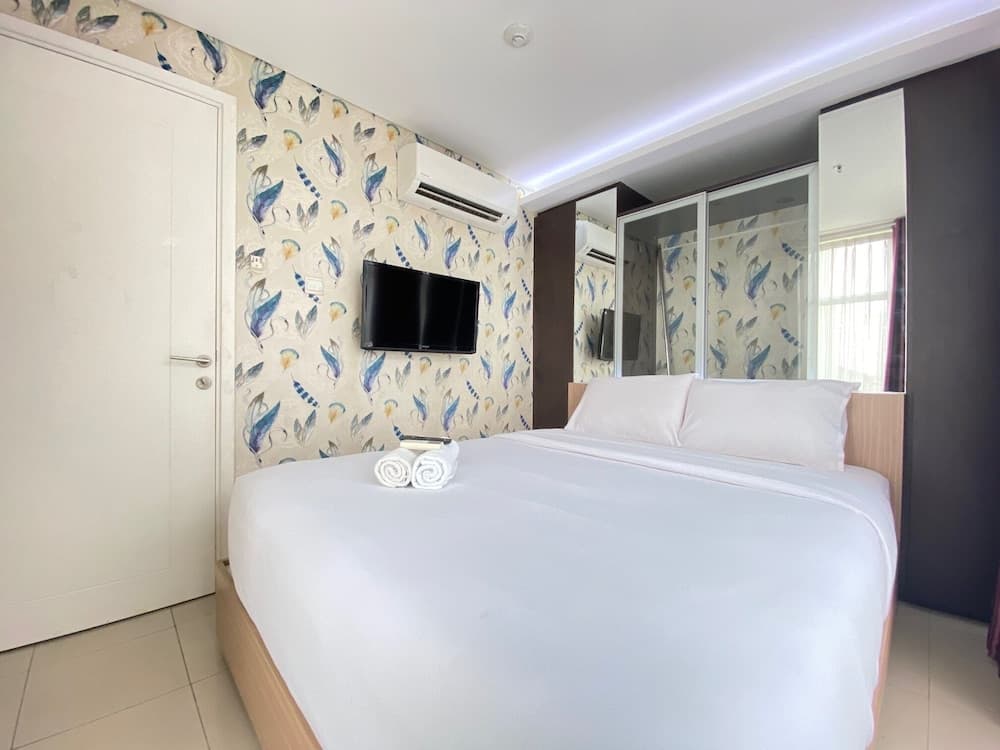 Spacious 1BR Apartment with Extra Room at Parahyangan Residence Bandung