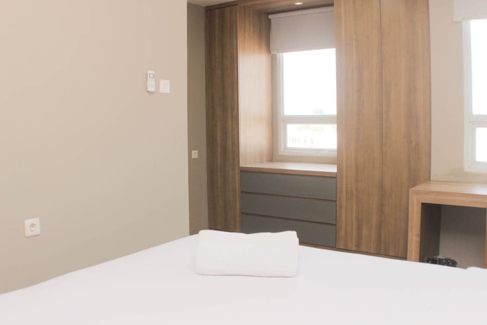 Comfortable And Minimalist 1Br At Mustika Golf Apartment