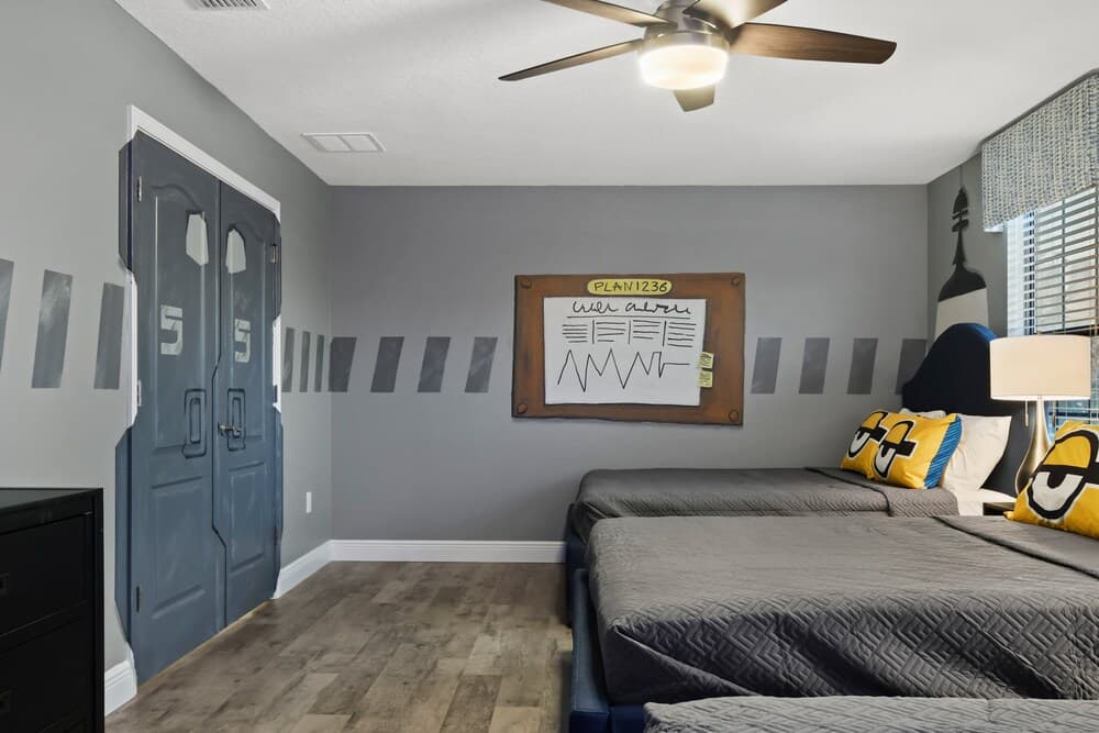 Disney Themed, Pool, Close to Parks!