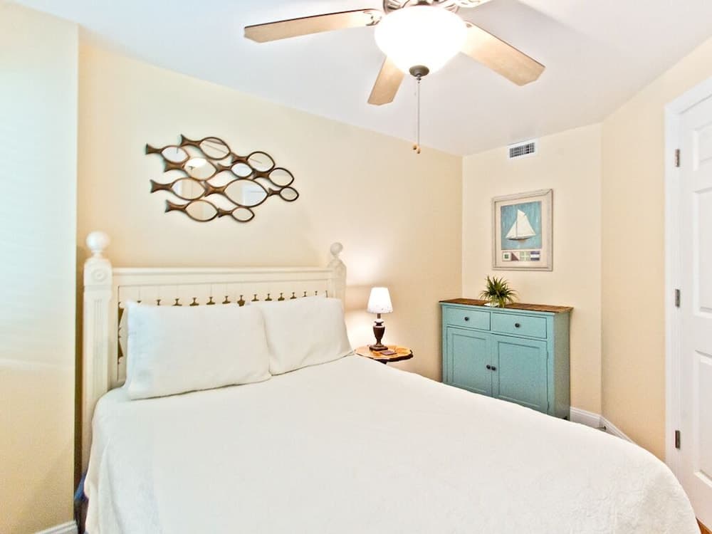 Captains Watch 1 by Tybee Vacation Rentals