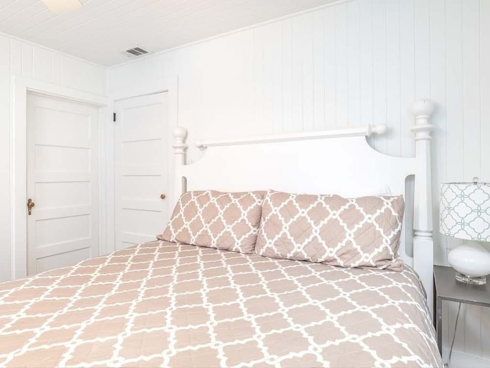 Bikini Bottom by Tybee Vacation Rentals