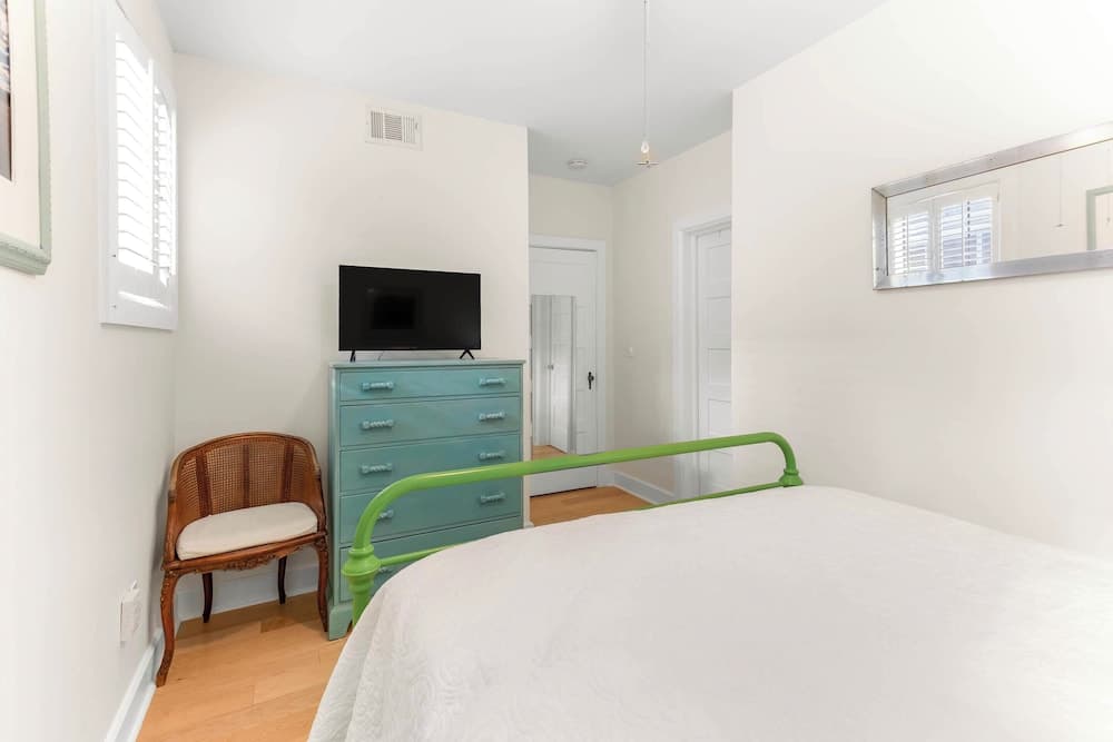 Caretta Cottage by Tybee Vacation Rentals