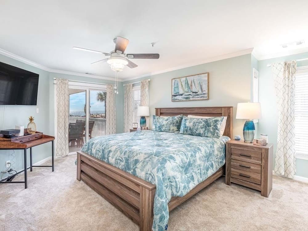 Dolphin Watch 4 by Tybee Vacation Rentals