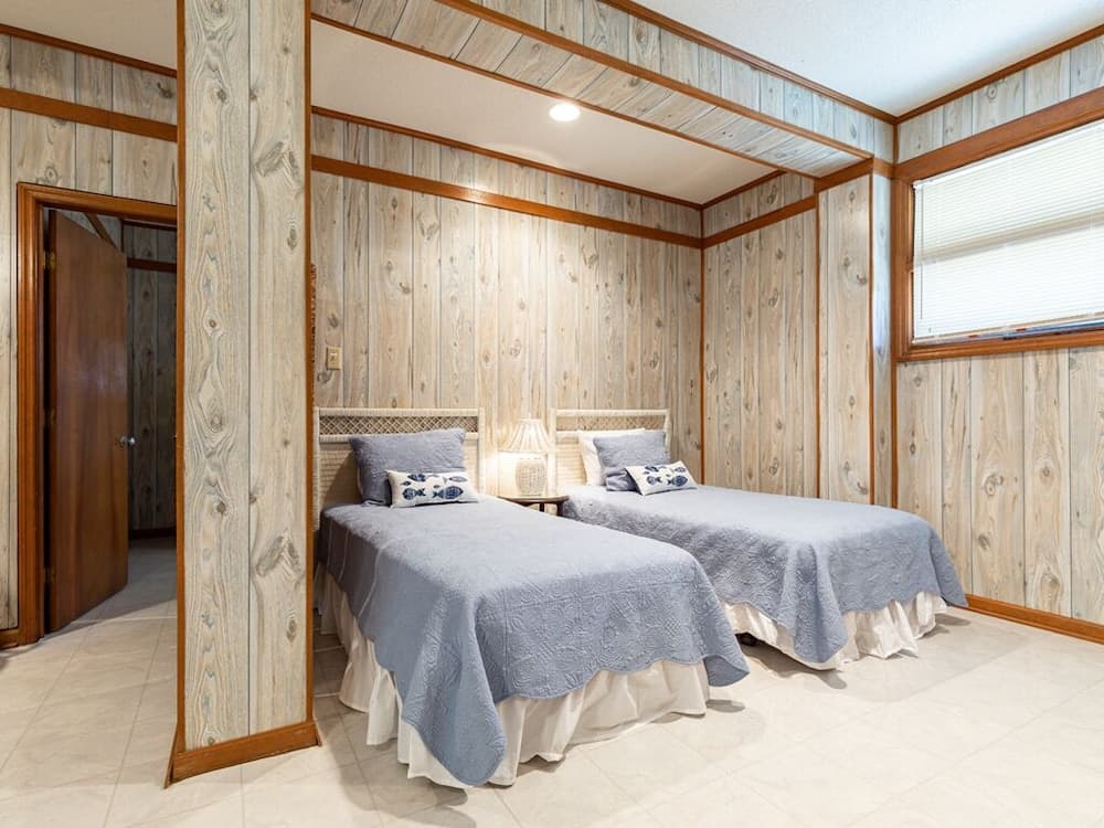 Sea Gull Ocean Villa by Tybee Vacation Rentals