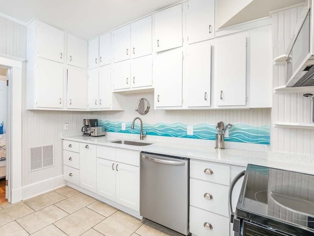 Sea View 2 by Tybee Vacation Rentals