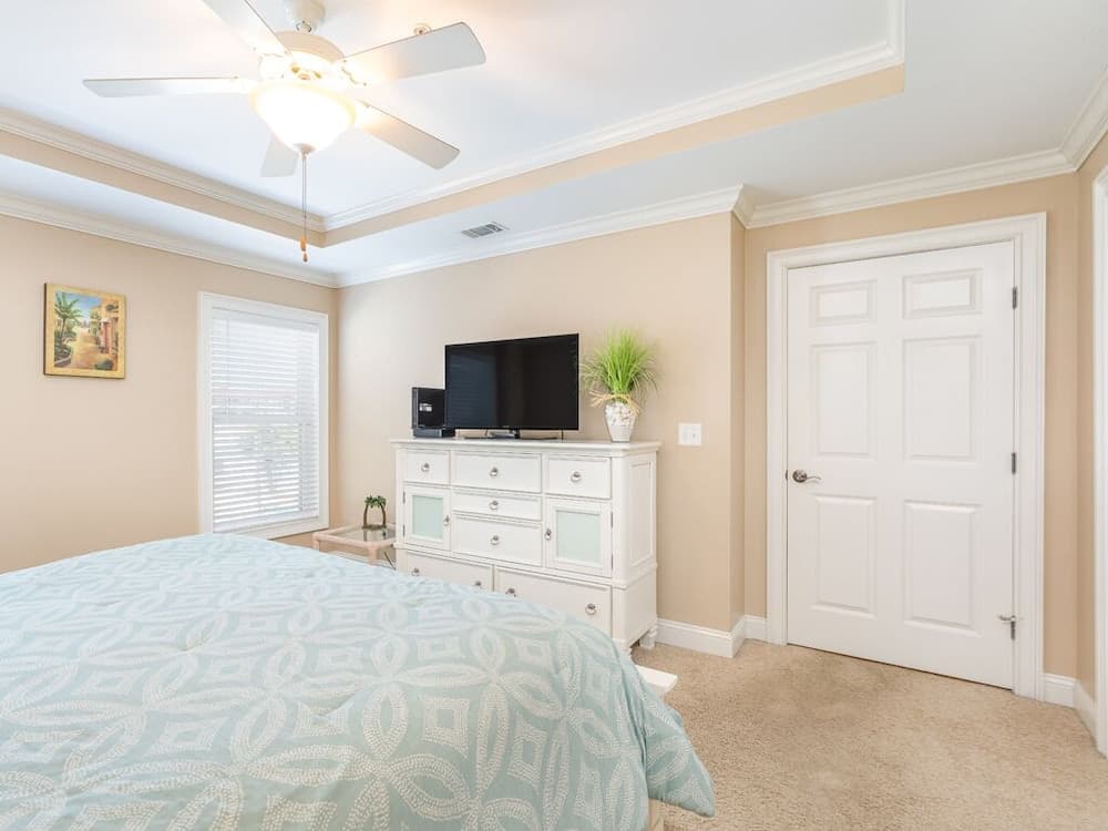 Silver Seas 203 by Tybee Vacation Rentals