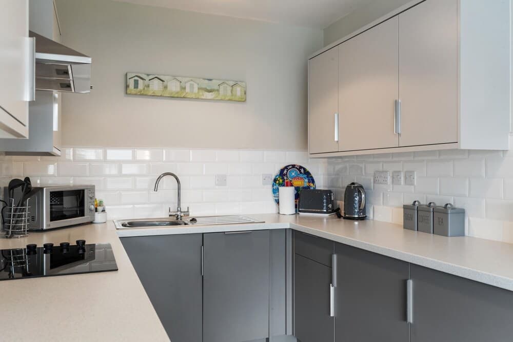 Coedrath Park 36 - Walk to Beach Pet Friendly