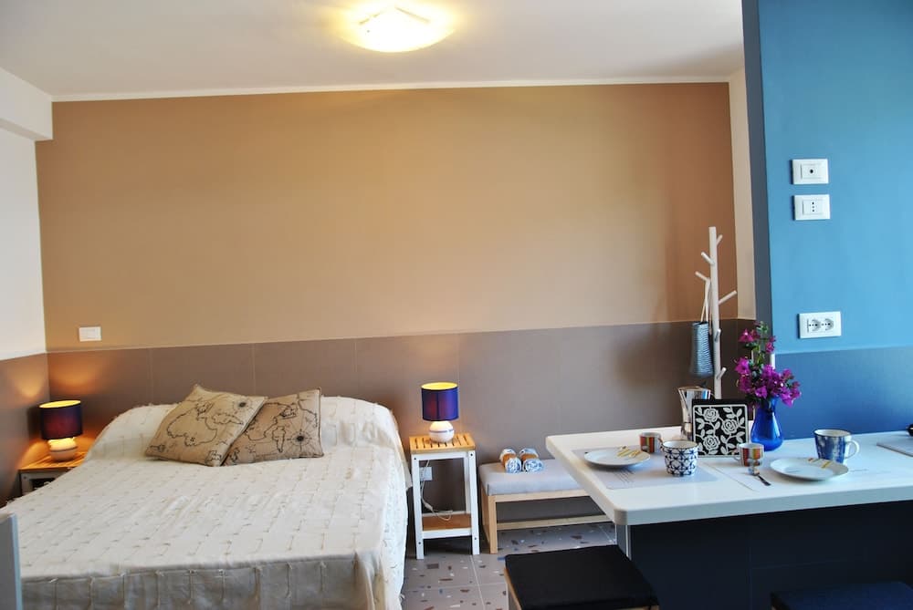 La Bouganville Studio 200 m From the sea