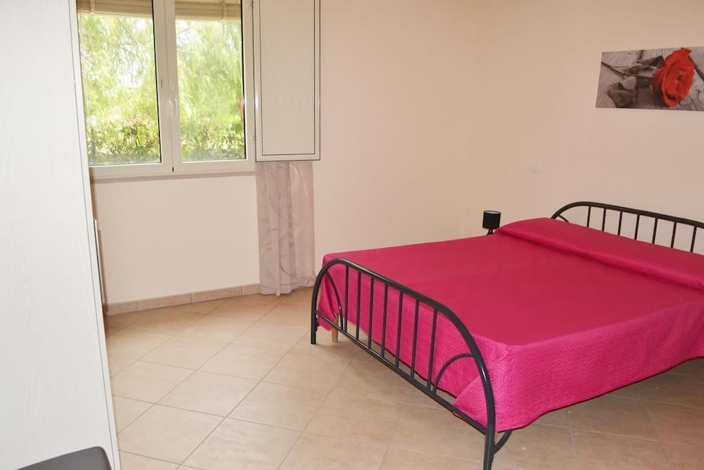 Villa for Holidays by the sea and in the Countryside and Near the Beaches of San Foca