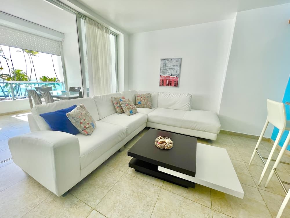 Marbella 2bedroom Beachfront Apartment