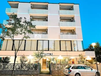 Hotel Sara - 3 Guests Room - n 2