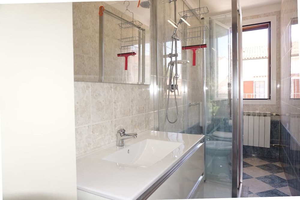 Cosy two - Storey Villa With a Garden and a Shared Swimming Pool