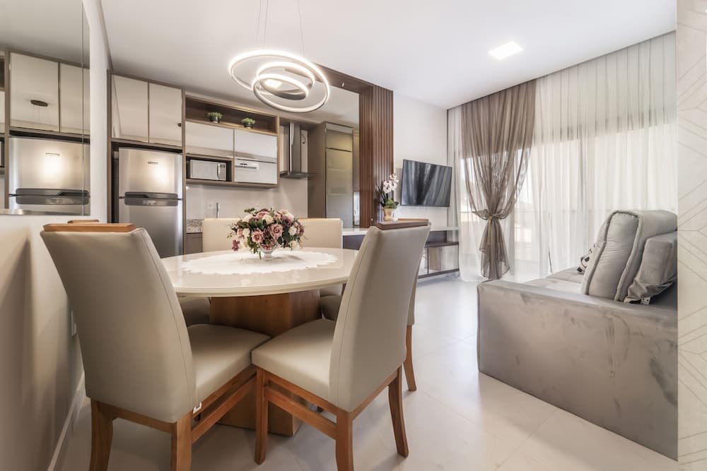 864 - Aluguel Apartamento em Bombinhas