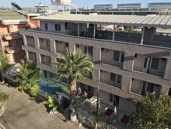 Akasya Apart Otel Didim Altinkum