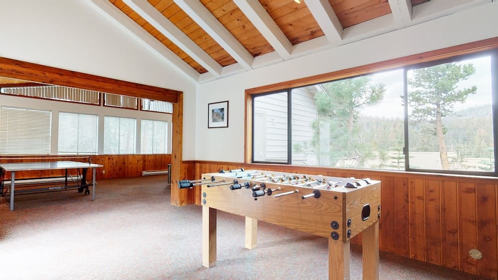 1849 Condos #409 3 Bedroom Condo by Redawning