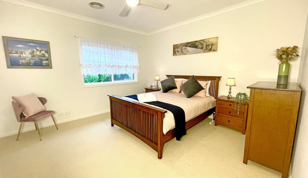 Heathcote Holiday FarmStay 5BRM Villa