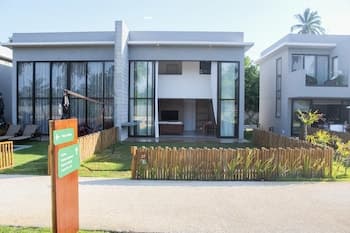 Bela Casa no Condom nio OKA