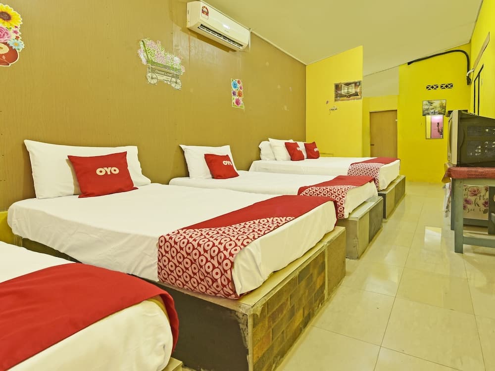 OYO 90566 Homestay Tg Gemok