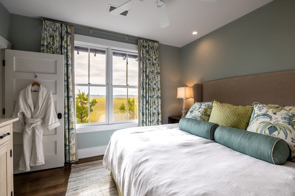 Cedar Lodge on Honey Creek