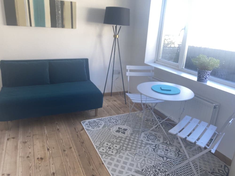 Beautiful 1-bed Studio in Porthcawl Near Beach