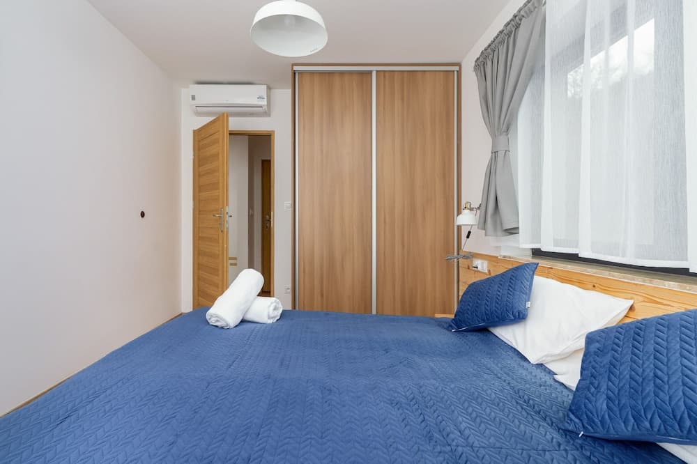 Prestige Golden View Wellness Apartments