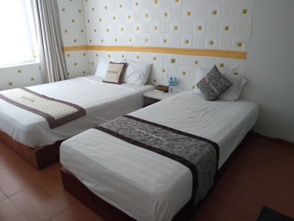 Capital O 1167 Haya Hotel