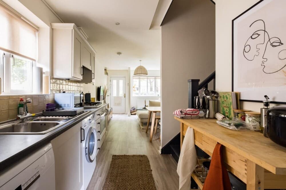 The Peckham Sanctuary - Snazzy 3bdr House With Patio