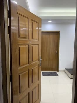 Captivating 2-bed Apartment in Dhaka