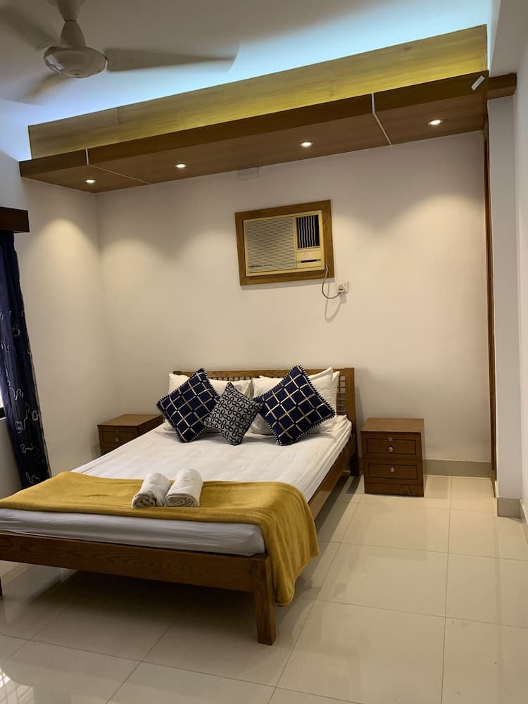 Captivating 2-bed Apartment in Dhaka