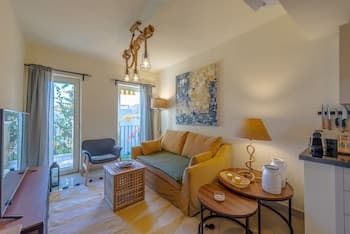 Vesta - Luxury APT - 2BR - Veranda