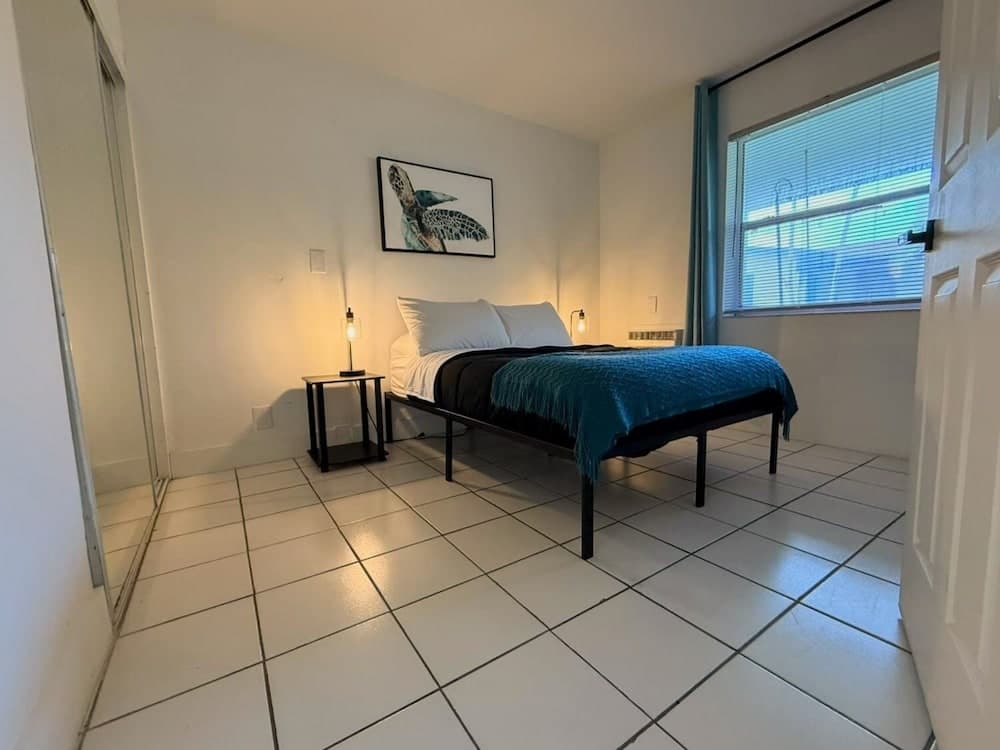 Delight Retreat Apt 4 Min Walk to Beach