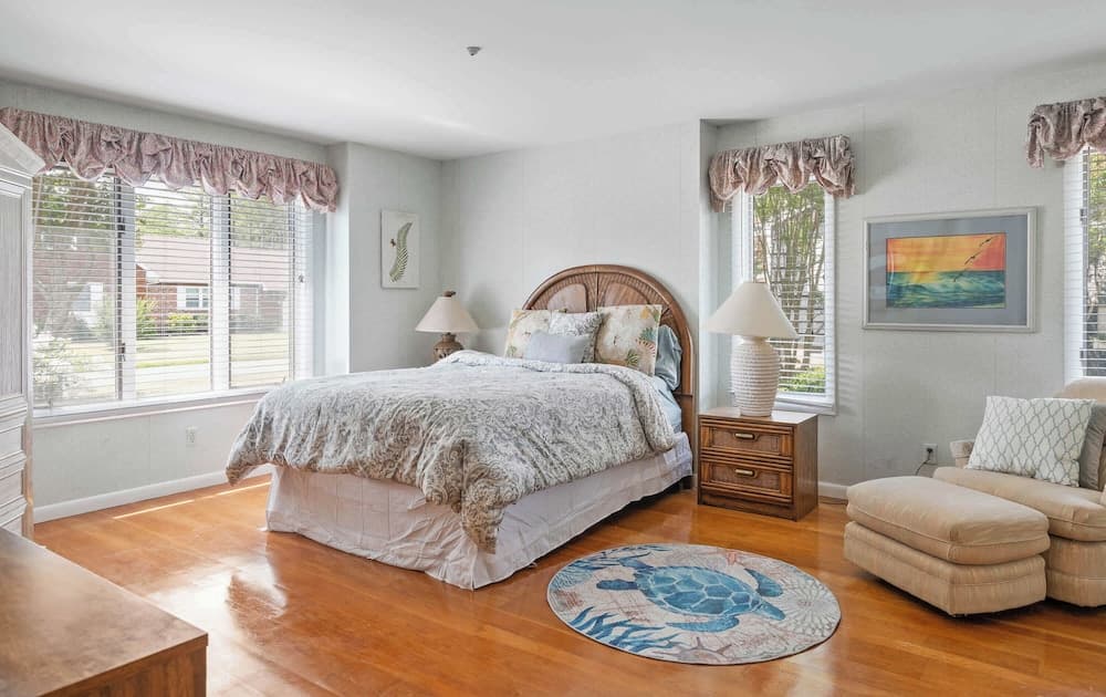 Bayfront to Beach Beauty Access to bay