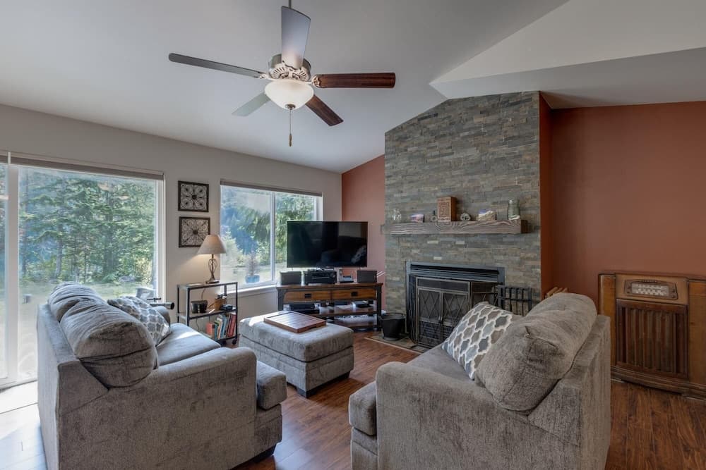 Mt Baker Lodging Cabin 47 - Sleeps 6