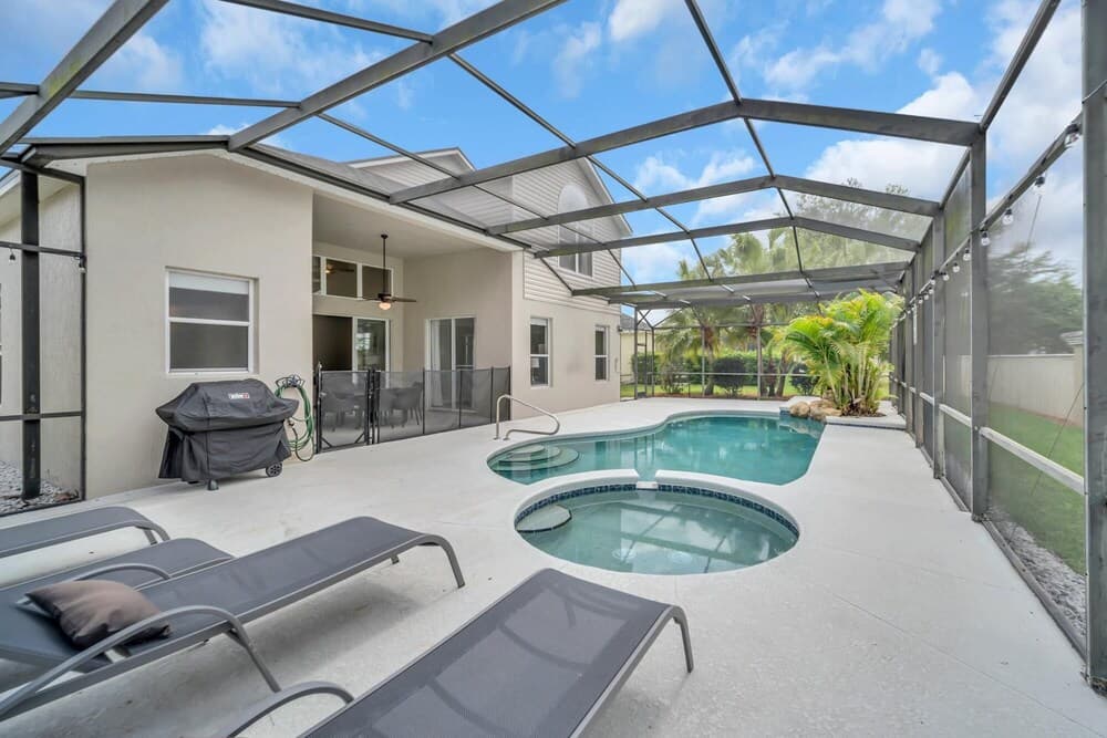 Spacious 6 Bedroom 3 5 Bath Villa Near Disney