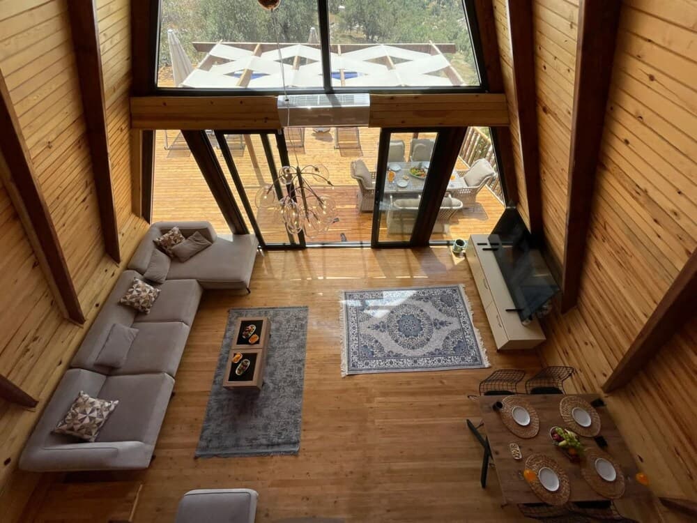 Great Villa With Sea View and Private Pool in Kas