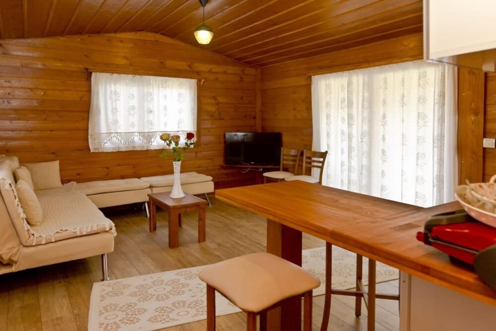 Tiny House With Shared Pool and Balcony in Bodrum