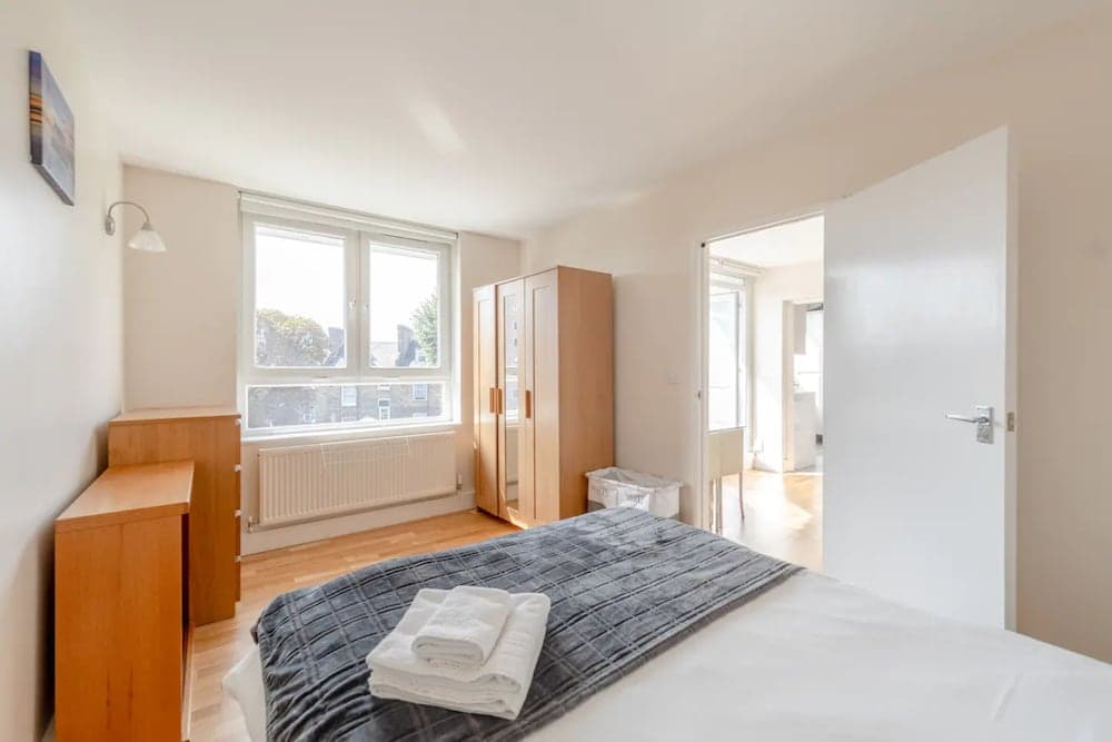 Cosy 3 Bedroom Flat in North London