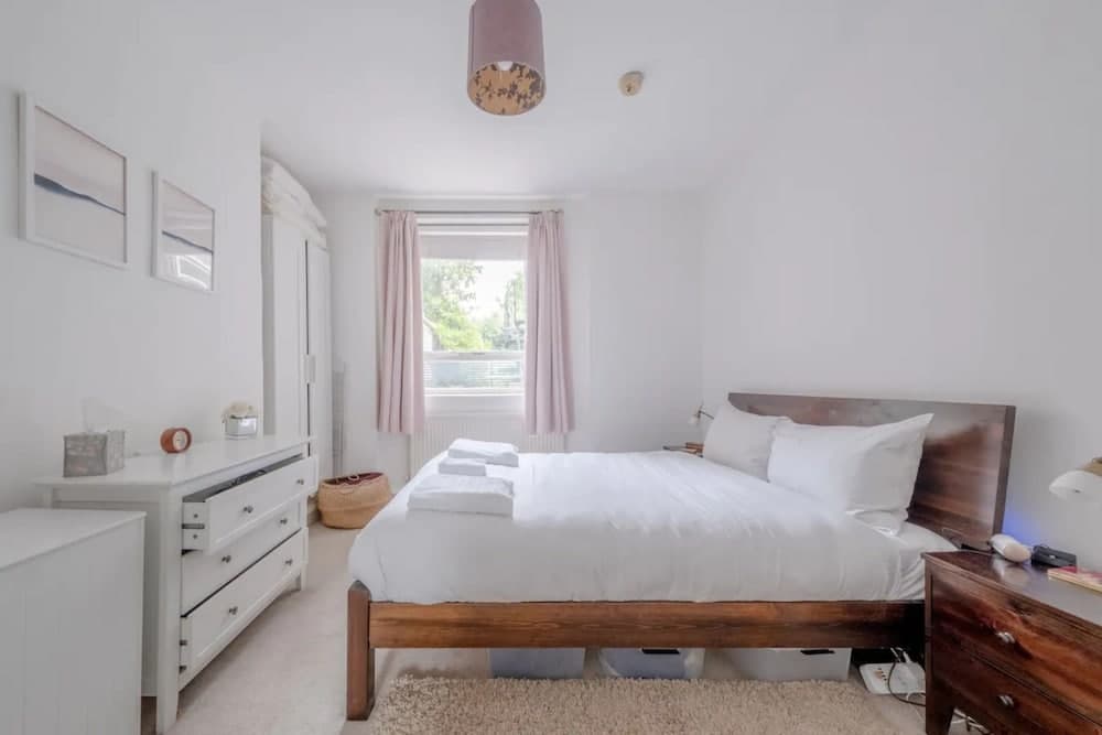 Lovely 1 Bedroom Self-contained Flat in Greenwich