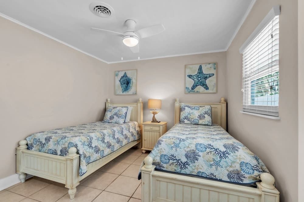 Sea Pirate 5 2 Bedroom Home by RedAwning