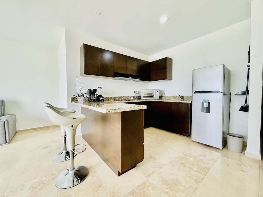 Brujas Tower Beach Resort