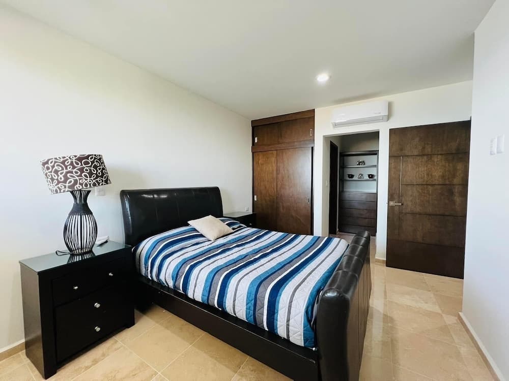 Brujas Tower Beach Resort