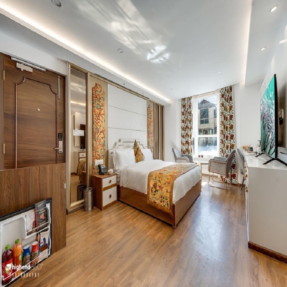 Hotel Snowland Sonmarg