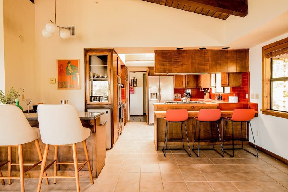 Cliffridge by Avantstay Lush Malibu Hills Estate w/ Breathtaking Ocean Views