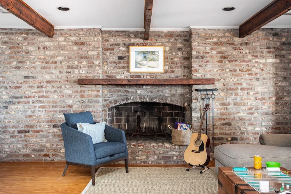 Lighthouse by Avantstay Beachfront View Home w/ Pool Table & Ping Pong