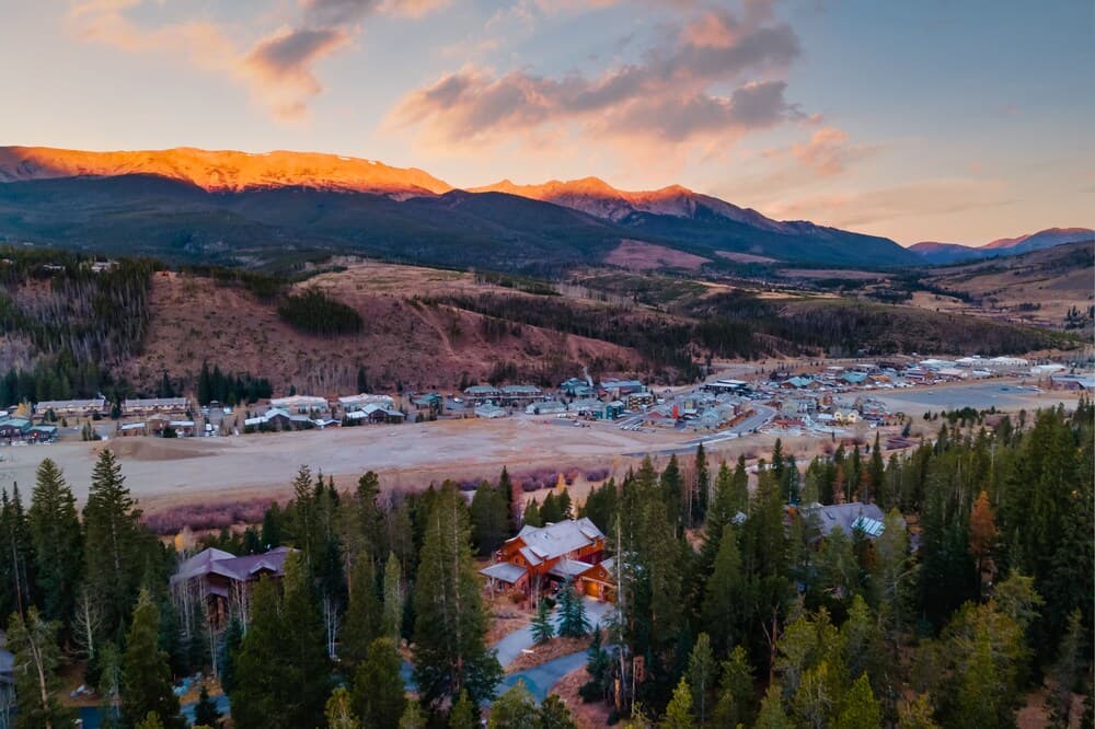 Buffalo by Avantstay Beautifully Designed Cabin w/ Hot Tub