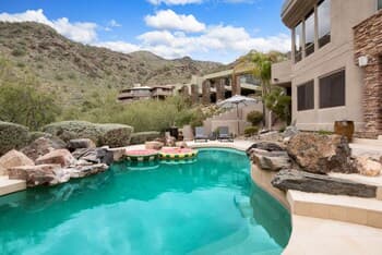 Apollo by Avantstay 6BR Private Desert Oasis With Pool, Hot Tub & Movie Room