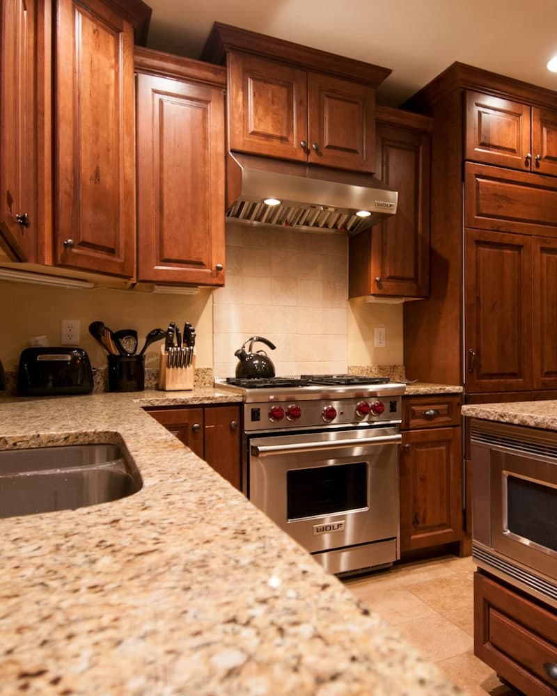 Norfolk Retreat by Avantstay Luxurious Mountain Home w/ Hot Tub