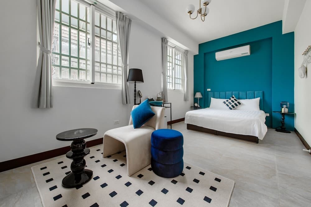 Taitung Knock Knock Smart Stay